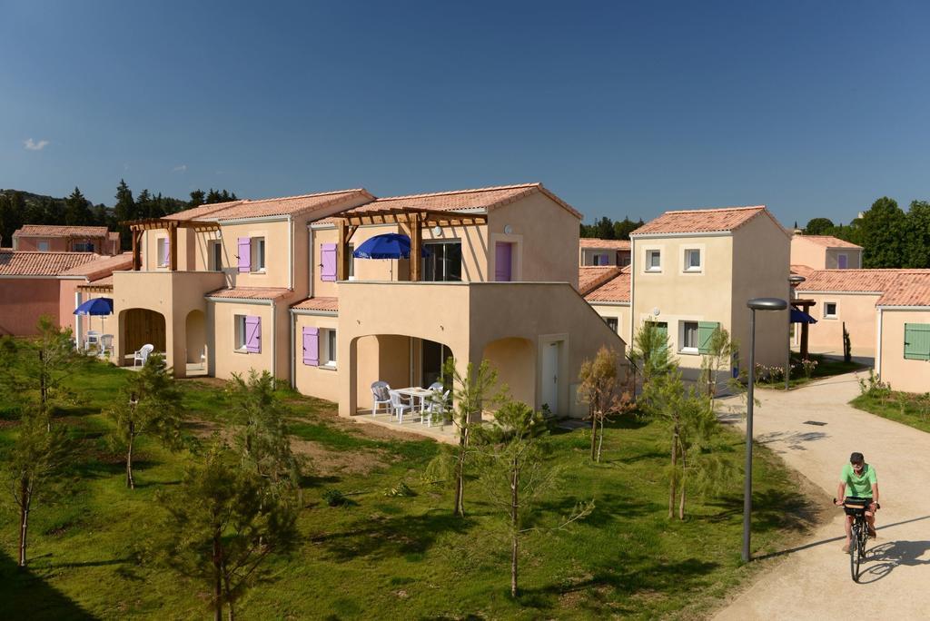 Residence Odalys Le Mas Des Alpilles Paradou Eksteriør billede