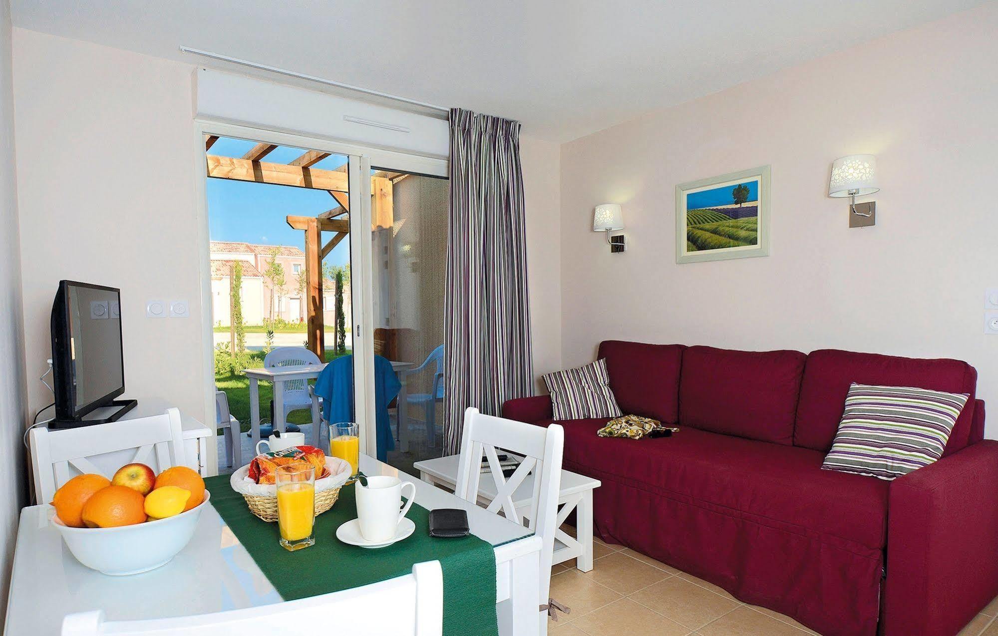 Residence Odalys Le Mas Des Alpilles Paradou Eksteriør billede